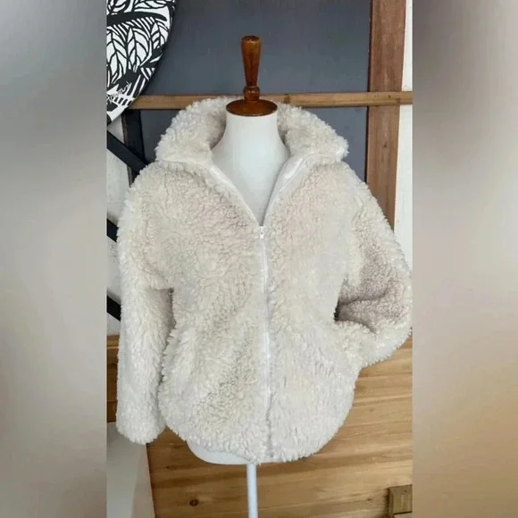 LONG SLEEVE TEDDY BEAR ZIP UP JACKET Size Large women’s sweater jacket - Picture 3 of 14